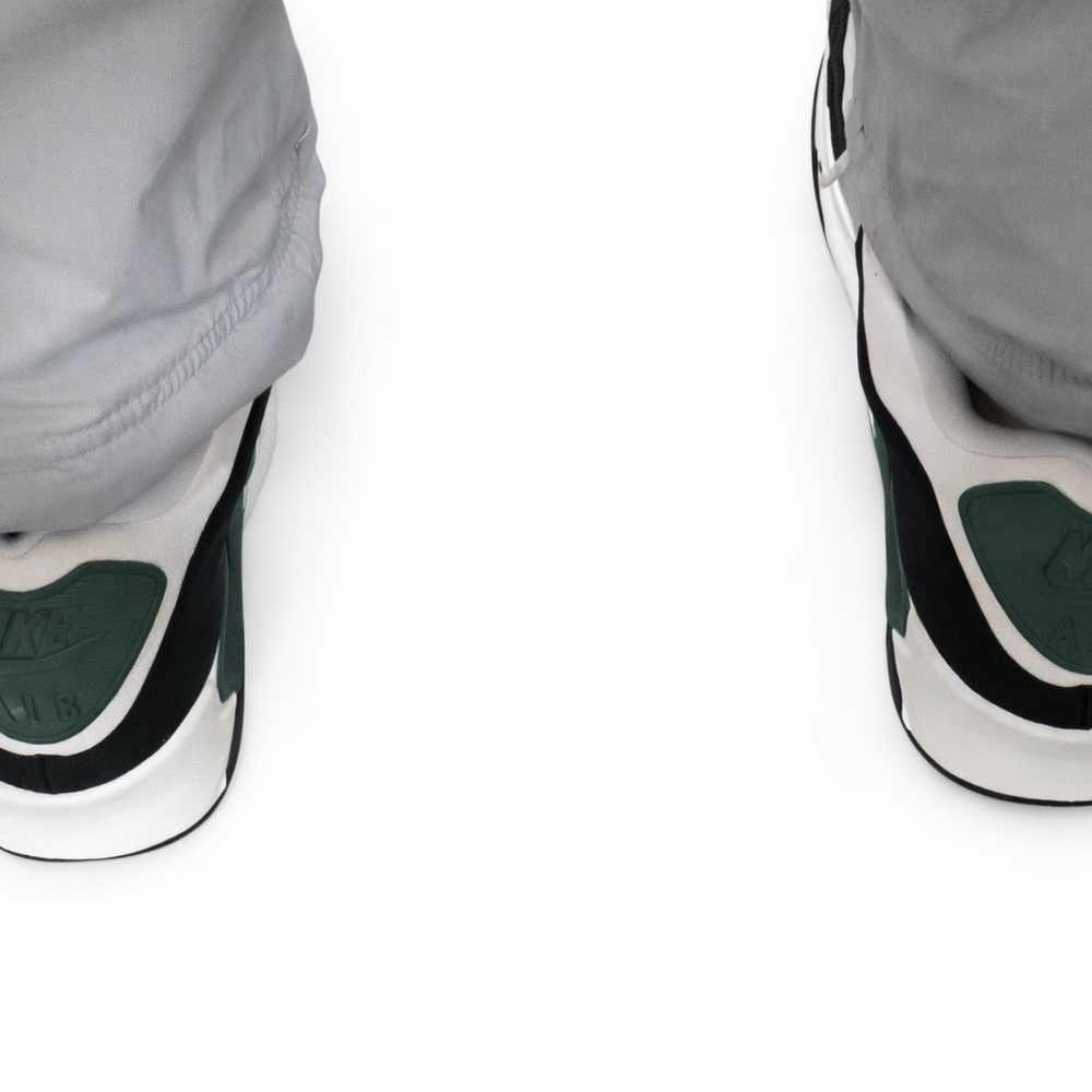 Nike White and Black Sneakers